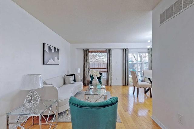 13 - 1180 Sandhurst Circ, Townhouse with 3 bedrooms, 2 bathrooms and 2 parking in Toronto ON | Image 35