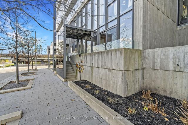 th207 - 32 Trolley Cres, Townhouse with 2 bedrooms, 3 bathrooms and 1 parking in Toronto ON | Image 23