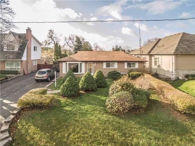 1326 Sheldon Ave, House detached with 3 bedrooms, 1 bathrooms and 6 parking in Oakville ON | Image 1