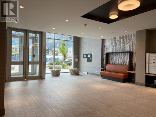 301 - 38033 Second Avenue, Condo with 2 bedrooms, 2 bathrooms and 1 parking in Squamish BC | Image 21