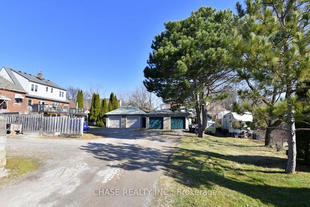 55 Paradise Rd S, House semidetached with 2 bedrooms, 2 bathrooms and 7 parking in Hamilton ON | Image 30