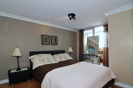 th4 - 2366 Queen St E, Townhouse with 2 bedrooms, 2 bathrooms and 1 parking in Toronto ON | Image 8