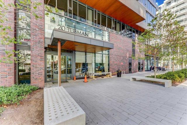 1604 - 20 Tubman Ave, Condo with 2 bedrooms, 2 bathrooms and 1 parking in Toronto ON | Image 34
