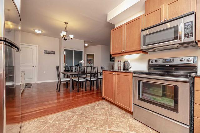 15450 Yonge St, Condo with 2 bedrooms, 2 bathrooms and 1 parking in Aurora ON | Image 19