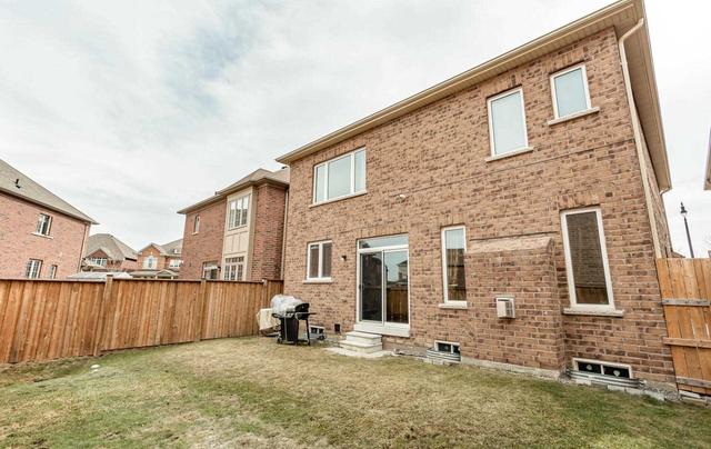 174 Allegro Dr, House detached with 4 bedrooms, 4 bathrooms and 6 parking in Brampton ON | Image 24