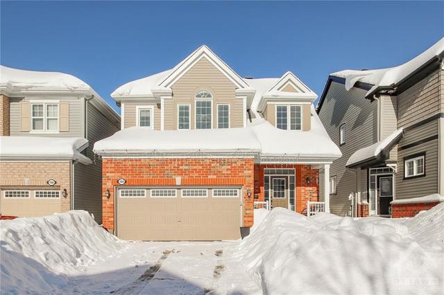194 Flowing Creek Circle, House detached with 4 bedrooms, 4 bathrooms and 2 parking in Ottawa ON | Image 2