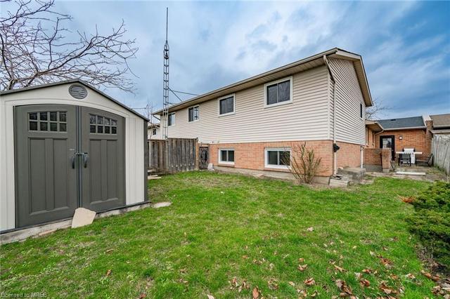 92 Stoney Brook Crescent, House semidetached with 3 bedrooms, 2 bathrooms and 2 parking in St. Catharines ON | Image 18