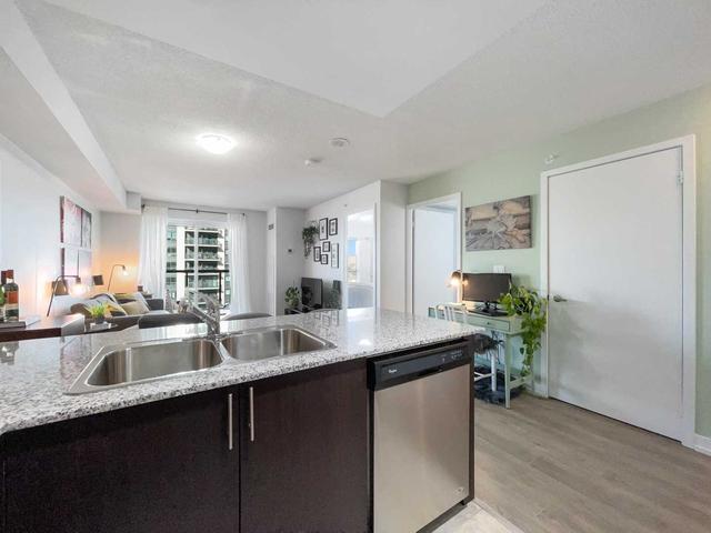 907 - 1410 Dupont St, Condo with 1 bedrooms, 1 bathrooms and 1 parking in Toronto ON | Image 6