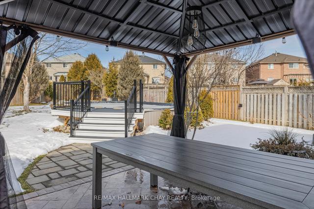 14 Rebecca Crt, House detached with 4 bedrooms, 3 bathrooms and 7 parking in Barrie ON | Image 21