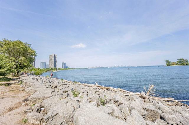 235 - 80 Marine Parade Dr, Condo with 2 bedrooms, 2 bathrooms and 1 parking in Toronto ON | Image 11