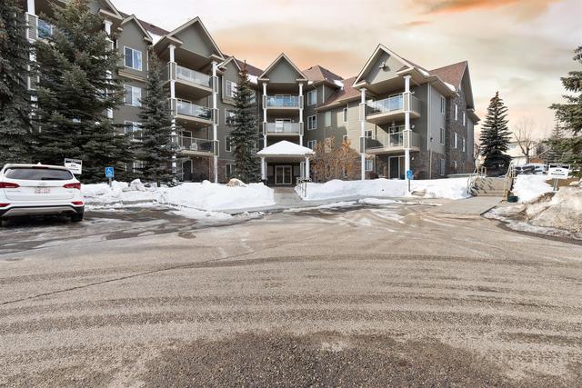 2203 - 2000 Millrise Point Sw, Condo with 2 bedrooms, 2 bathrooms and 1 parking in Calgary AB | Image 33