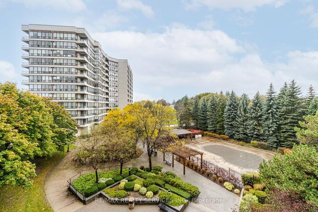 412 - 10 Laurelcrest St, Condo with 2 bedrooms, 2 bathrooms and 2 parking in Brampton ON | Image 24