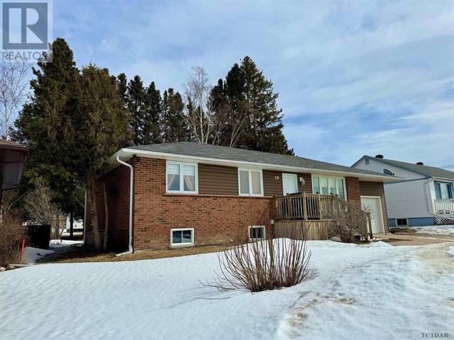19 Albany St, House detached with 5 bedrooms, 2 bathrooms and null parking in Kapuskasing ON | Image 45