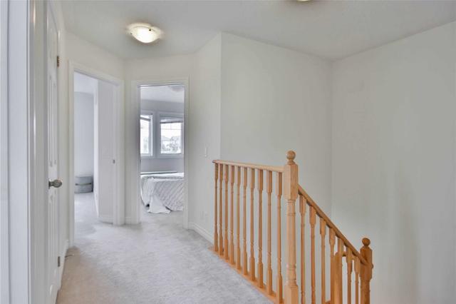 51 Artania St, House attached with 3 bedrooms, 3 bathrooms and 2 parking in Oshawa ON | Image 16