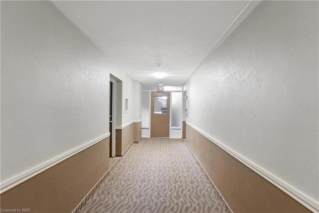 Third floor hall from the elevator | Image 15