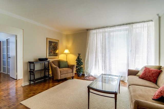409 - 335 Lonsdale Rd, Condo with 3 bedrooms, 2 bathrooms and 1 parking in Toronto ON | Image 3