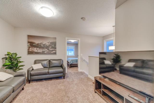 252 Chinook Gate Park Sw, Home with 2 bedrooms, 2 bathrooms and 2 parking in Calgary AB | Image 17