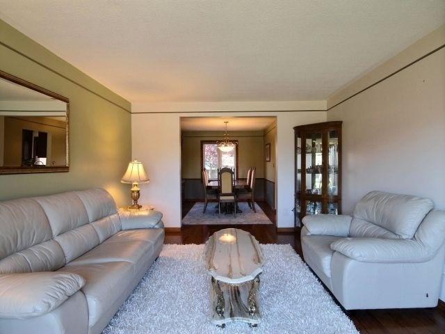117 Conestoga Dr, House detached with 4 bedrooms, 4 bathrooms and 4 parking in Sarnia ON | Image 3