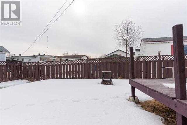 121 Grant Bay, House other with 4 bedrooms, 2 bathrooms and 5 parking in Wood Buffalo AB | Image 37