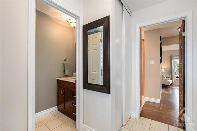1810 Radway Terrace, House detached with 3 bedrooms, 3 bathrooms and 3 parking in Ottawa ON | Image 8