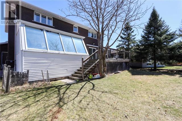 411 Galaxy Court, House detached with 5 bedrooms, 3 bathrooms and null parking in Greater Sudbury ON | Image 48