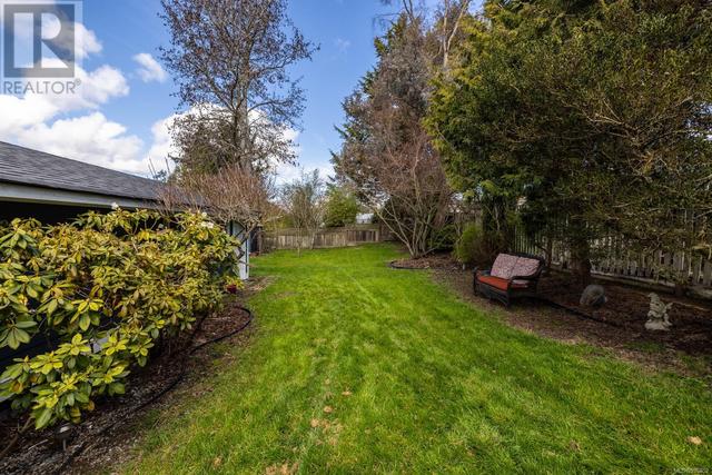 36 Hampton Rd, House detached with 4 bedrooms, 4 bathrooms and 3 parking in Saanich BC | Image 28