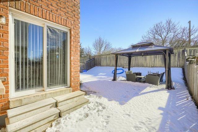 24 Dunvegan Cres, House detached with 3 bedrooms, 4 bathrooms and 6 parking in Brampton ON | Image 33