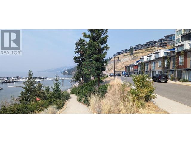 104 - 3398 Mckinley Beach Lane, House attached with 2 bedrooms, 2 bathrooms and 1 parking in Kelowna BC | Image 27