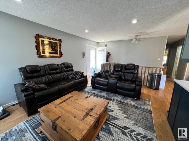 116 Westglen Cr, House detached with 4 bedrooms, 2 bathrooms and null parking in Spruce Grove AB | Image 7