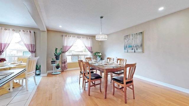 78 Lucien St, House detached with 4 bedrooms, 3 bathrooms and 3 parking in Markham ON | Image 3