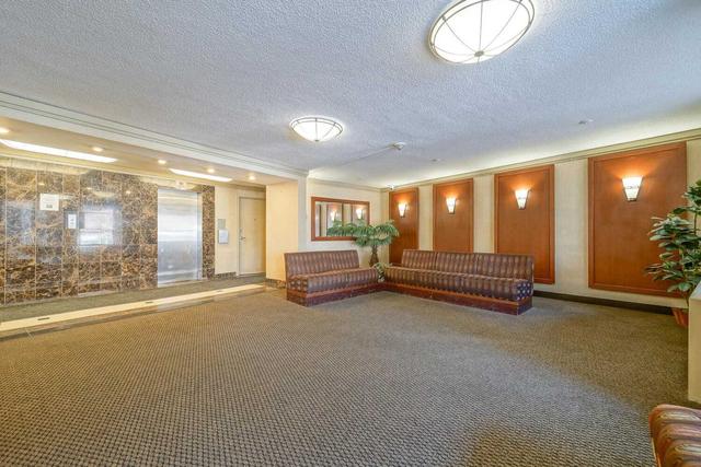 719 - 50 Mississauga Valley Blvd, Condo with 3 bedrooms, 2 bathrooms and 1 parking in Mississauga ON | Image 27