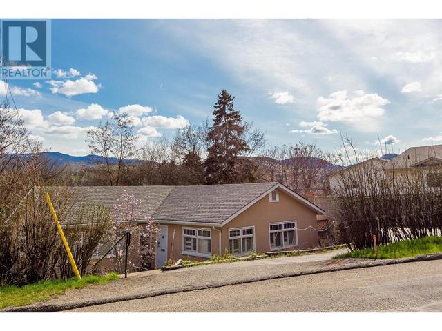 3904 32 Avenue, House detached with 4 bedrooms, 3 bathrooms and 4 parking in Vernon BC | Image 30