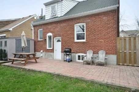 Upper - 219 Burndale Ave, House detached with 2 bedrooms, 2 bathrooms and 3 parking in Toronto ON | Image 9