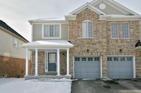 207 Bean Cres, House semidetached with 3 bedrooms, 3 bathrooms and 2 parking in Ajax ON | Image 1