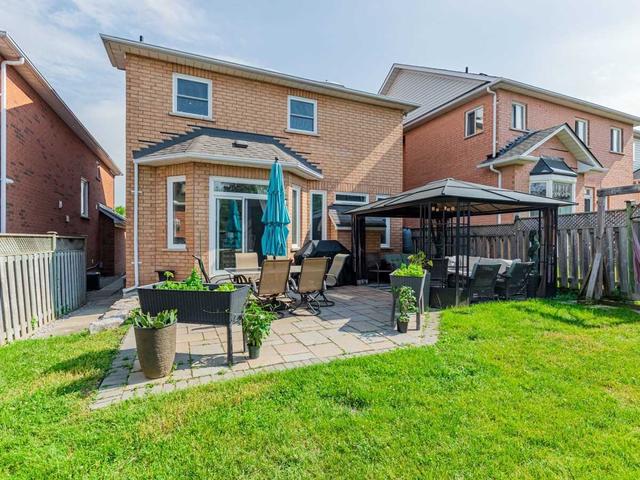 404 Woodsmere Cres, House detached with 4 bedrooms, 4 bathrooms and 6 parking in Pickering ON | Image 22
