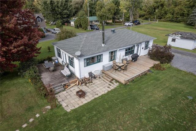 6275 153rd Avenue, House detached with 3 bedrooms, 1 bathrooms and 3 parking in South Glengarry ON | Image 2