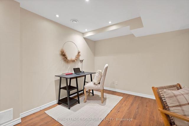 11 Farnham Dr, Townhouse with 3 bedrooms, 4 bathrooms and 2 parking in Brampton ON | Image 28