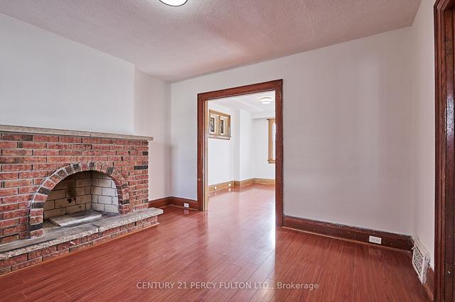 514 Lauder Ave, House detached with 3 bedrooms, 2 bathrooms and 2 parking in Toronto ON | Image 39
