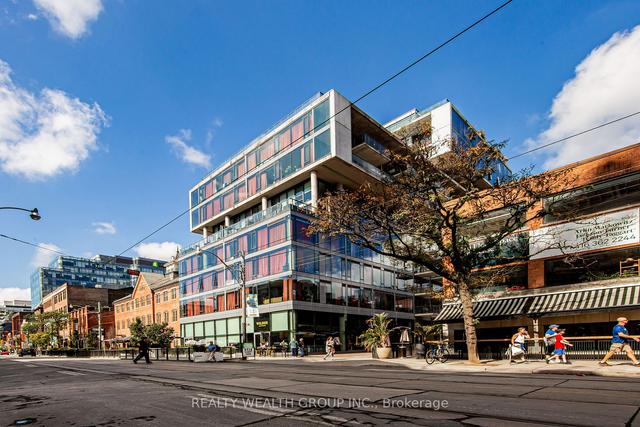 1106 - 560 King St W, Condo with 1 bedrooms, 1 bathrooms and 0 parking in Toronto ON | Image 1
