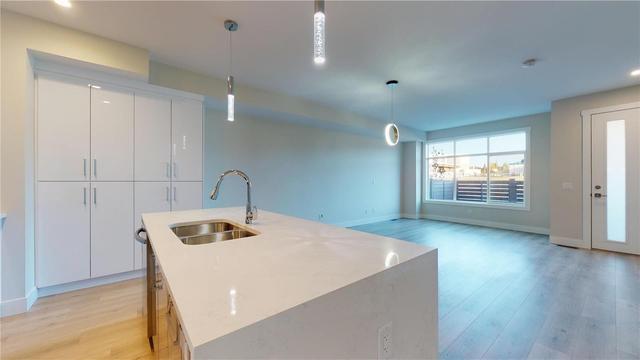 25 - 115 Wyndham Crescent, House attached with 3 bedrooms, 2 bathrooms and 2 parking in Kelowna BC | Card Image