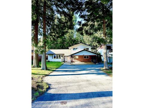 15045 92 Avenue, House detached with 4 bedrooms, 3 bathrooms and 12 parking in Surrey BC | Card Image