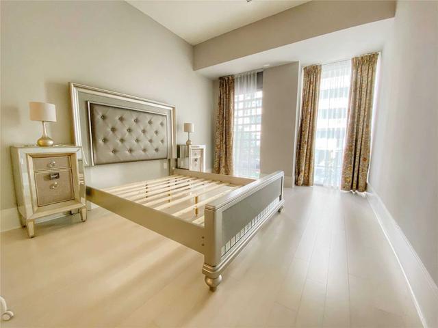 th125 - 29 Queens Quay E, Townhouse with 2 bedrooms, 3 bathrooms and 1 parking in Toronto ON | Image 8