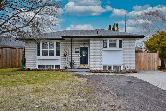 871 Westdale Ave, House detached with 3 bedrooms, 2 bathrooms and 7 parking in Peterborough ON | Image 1