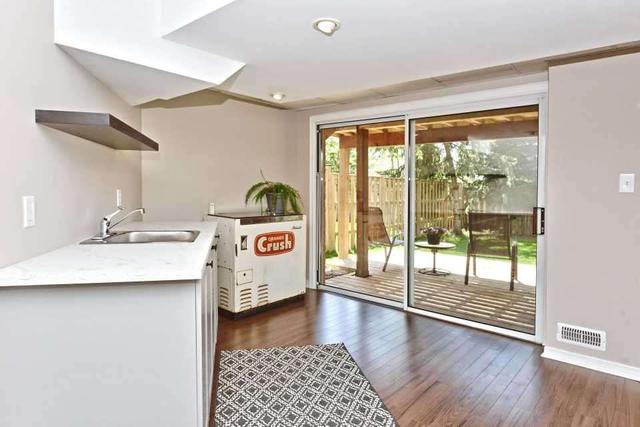 32 Foundry Lane, House detached with 3 bedrooms, 4 bathrooms and 4 parking in Whitby ON | Image 10
