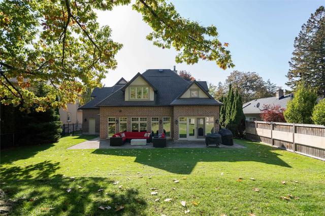 1381 Hollyrood Ave, House detached with 5 bedrooms, 3 bathrooms and 10 parking in Mississauga ON | Image 28