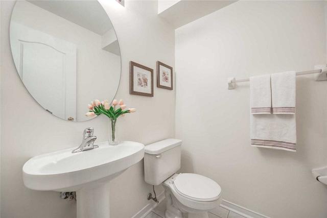 38 Kiriakou St, Townhouse with 4 bedrooms, 3 bathrooms and 2 parking in Toronto ON | Image 25