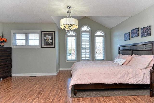 6 Panama Pl E, House attached with 3 bedrooms, 4 bathrooms and 2 parking in Brampton ON | Image 14