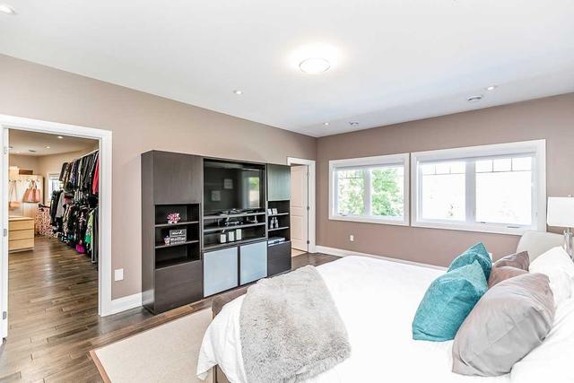 20572 Yonge St, House detached with 3 bedrooms, 4 bathrooms and 13 parking in East Gwillimbury ON | Image 14