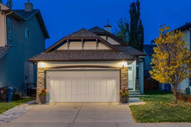 1960 New Brighton Drive Se, House detached with 4 bedrooms, 2 bathrooms and 4 parking in Calgary AB | Image 1