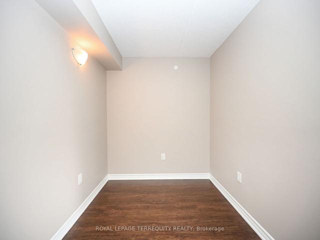 605 - 716 Main St E, Condo with 2 bedrooms, 2 bathrooms and 1 parking in Milton ON | Image 11